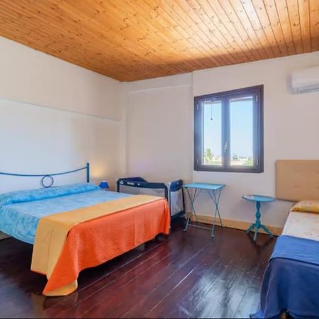 אונינה Villa Con Piscina Al Mare מראה חיצוני תמונה