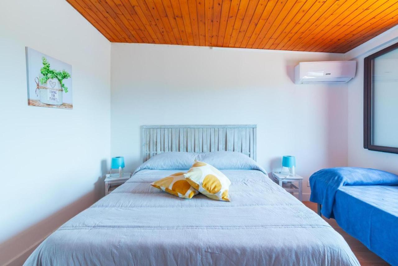אונינה Villa Con Piscina Al Mare מראה חיצוני תמונה