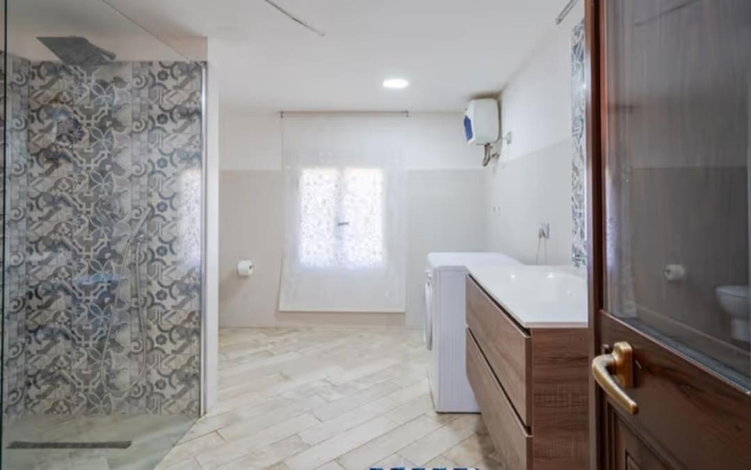 אונינה Villa Con Piscina Al Mare מראה חיצוני תמונה