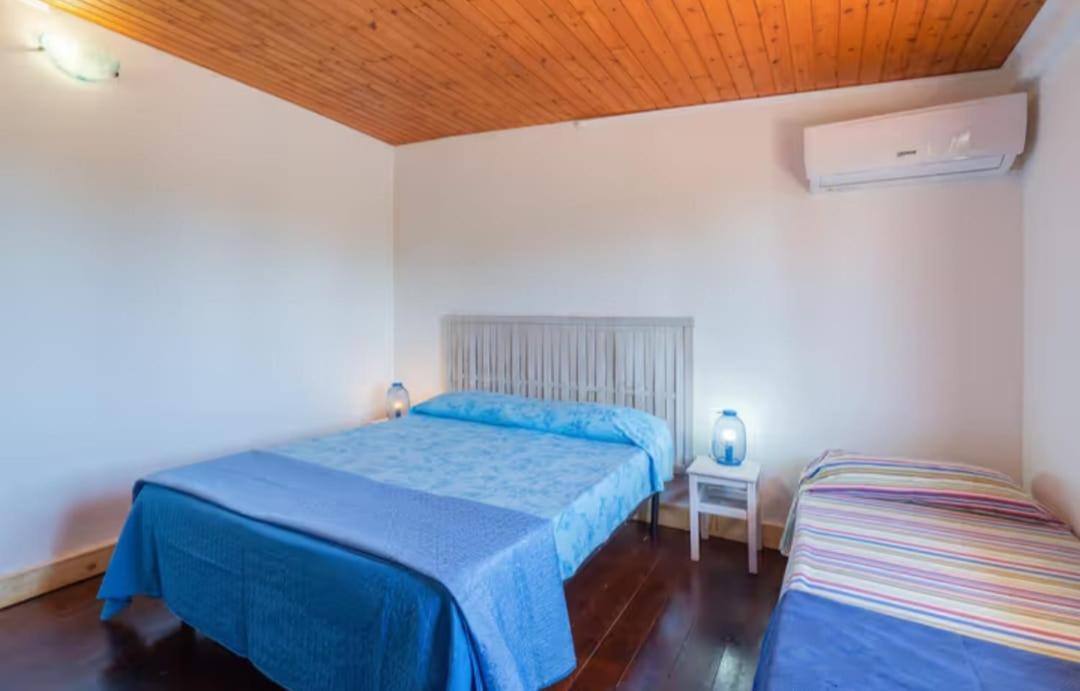 אונינה Villa Con Piscina Al Mare מראה חיצוני תמונה